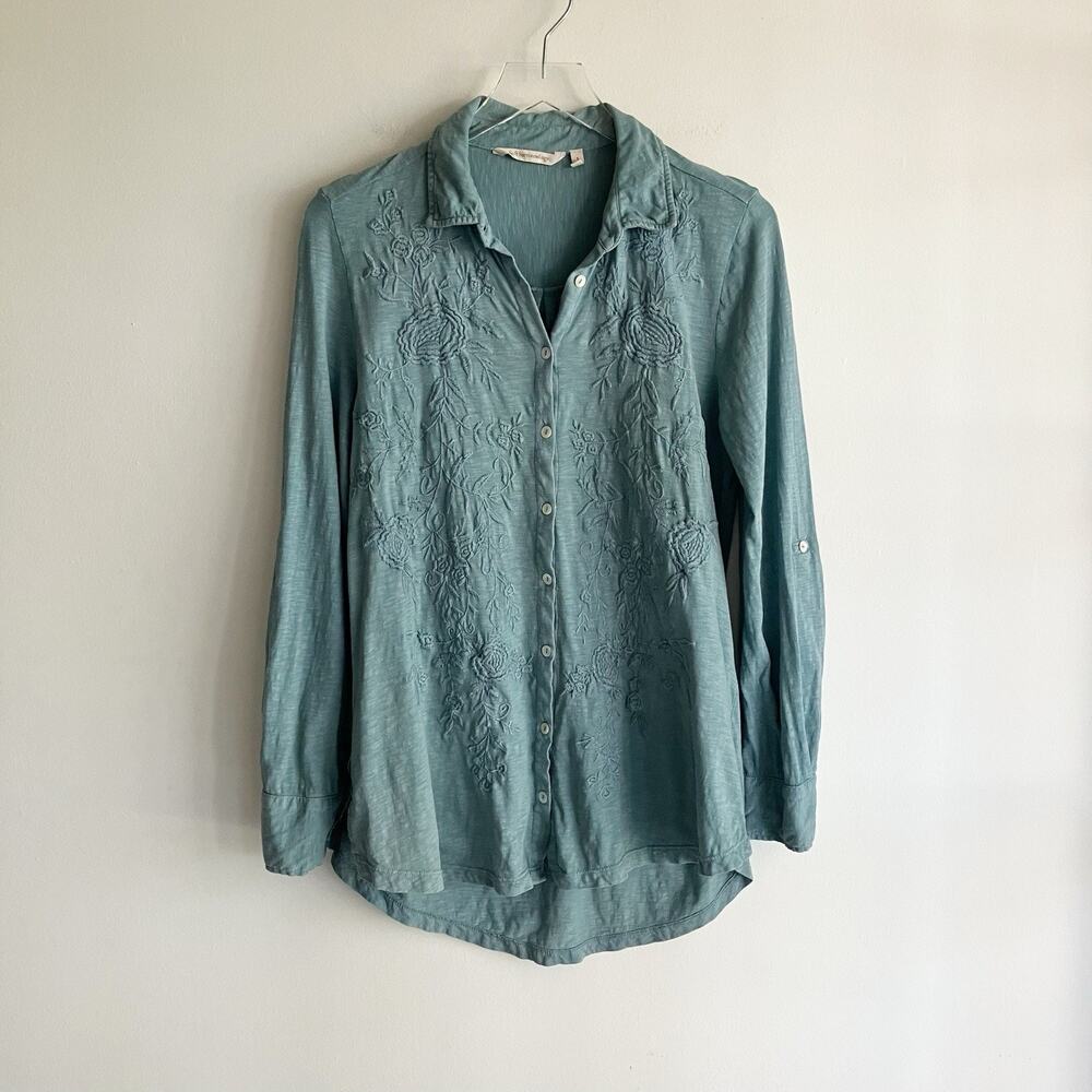 Soft Surroundings Small Floral Embroidered Blouse 2BU77 Blue Tab Long Sleeve